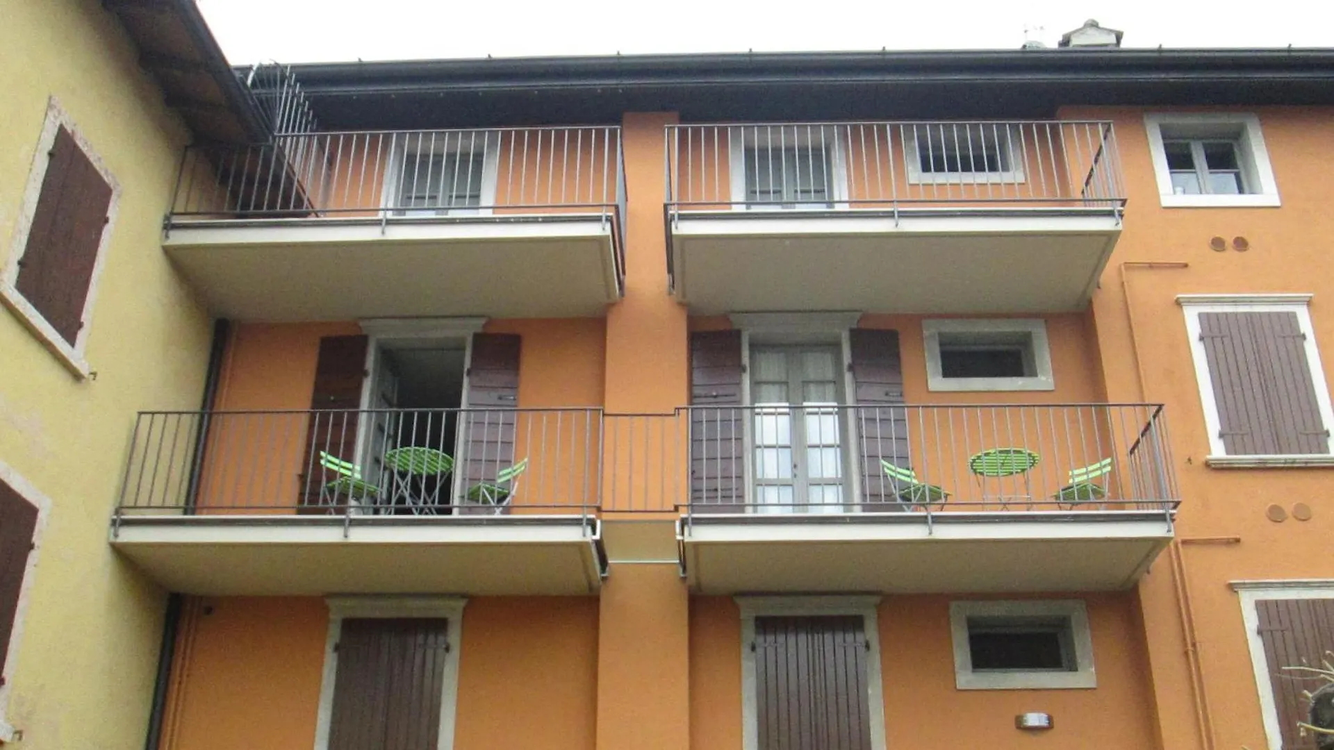 Ex Dimora Di Lawrence Apartamento Gargnano