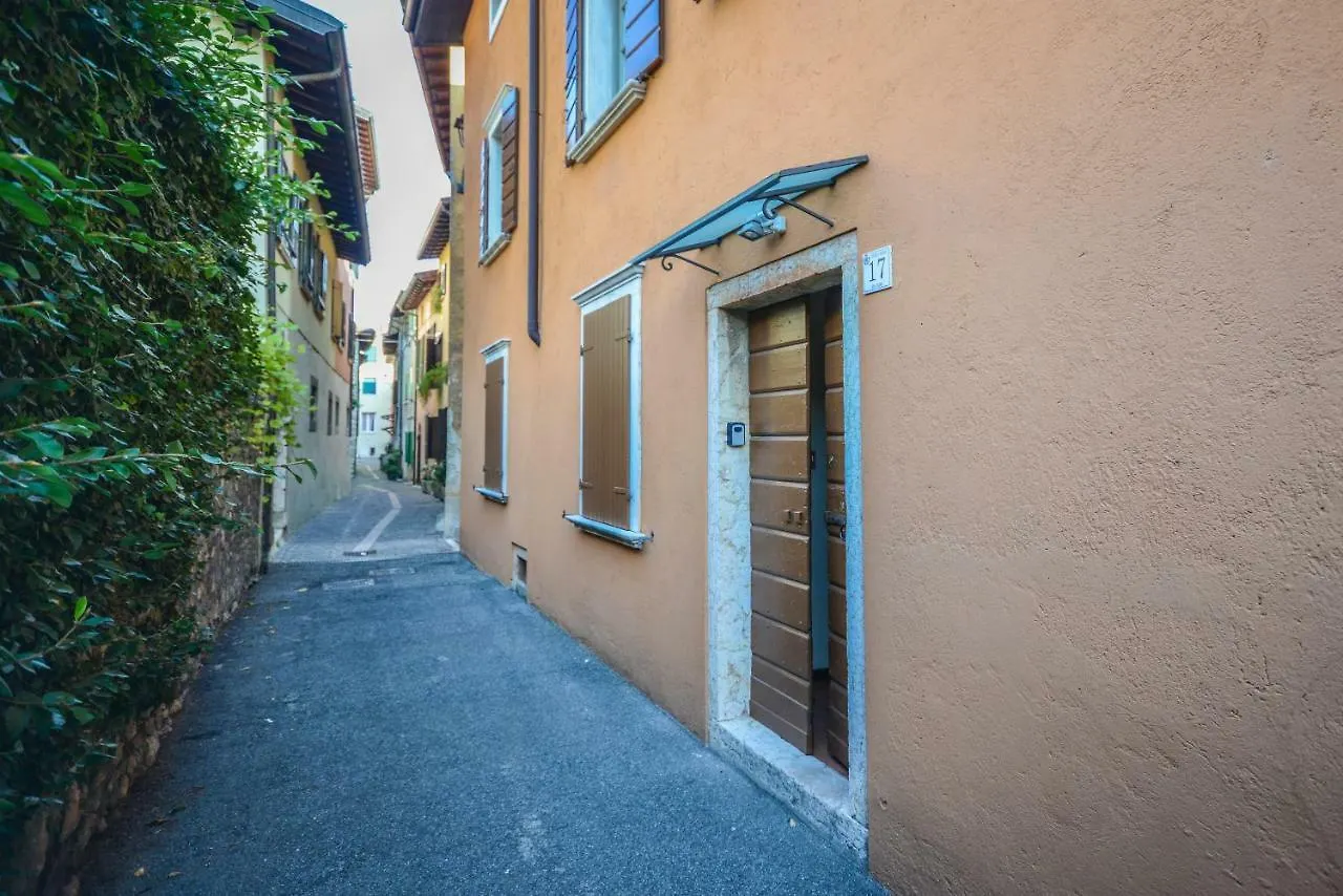 Appartamento Ex dimora di Lawrence Gargnano Italia
