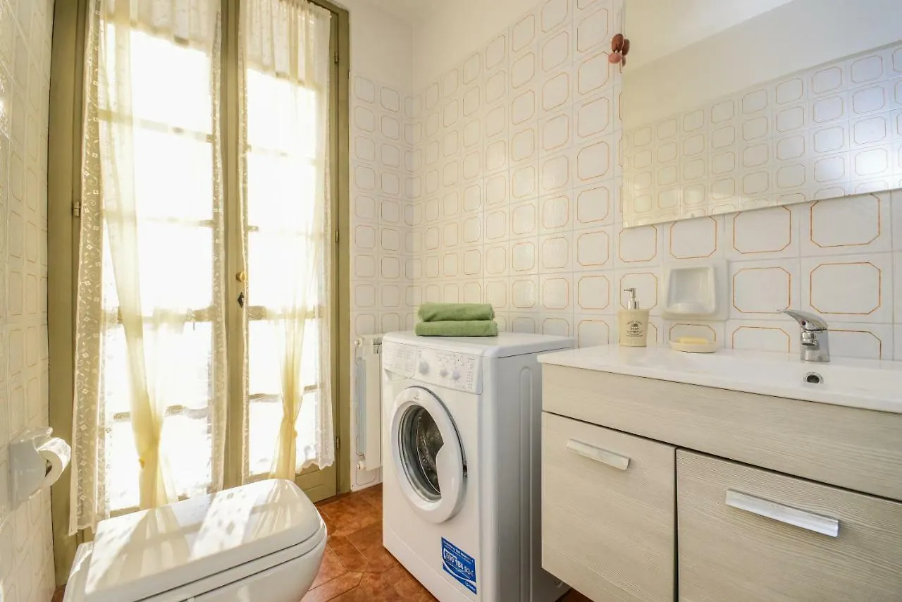 Appartamento Ex dimora di Lawrence Gargnano Italia
