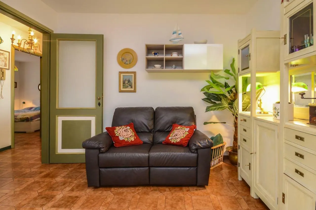 Ex Dimora Di Lawrence Apartamento Gargnano